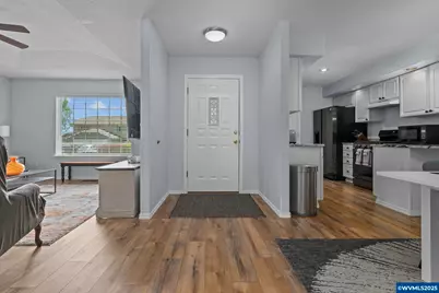 1357 Northern Heights (1359) Lp NE, Keizer, OR 97303 - Photo 7