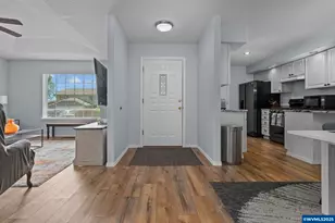 1357 Northern Heights (1359) Lp NE, Keizer, OR 97303 - Photo 7