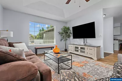 1357 Northern Heights (1359) Lp NE, Keizer, OR 97303 - Photo 9