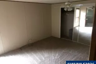 300 SE Lacreole Dr, Dallas, OR 97338 - Photo 13