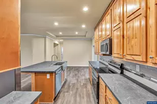 40104 Stayton Scio Rd, Scio, OR 97374 - Photo 13