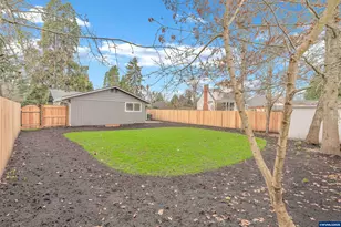 398 21st St, Salem, OR 97301 - Photo 29