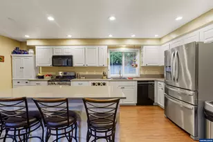 2918 Vintage Ave SE, Salem, OR 97306 - Photo 17