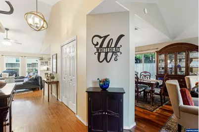 2918 Vintage Av SE, Salem, OR 97306 - Photo 11