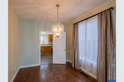 4237 Strawberry Ct NE, Salem, OR 97305 - Photo 9