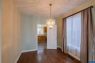 4237 Strawberry Ct NE, Salem, OR 97305 - Photo 9