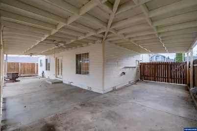 4237 Strawberry Ct NE, Salem, OR 97305 - Photo 39