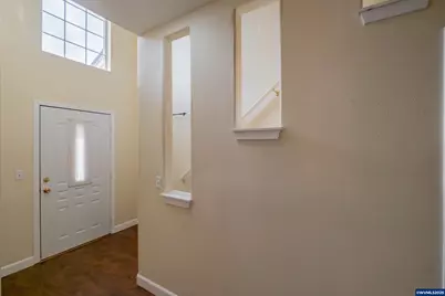 4237 Strawberry Ct NE, Salem, OR 97305 - Photo 5