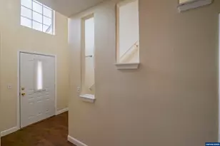 4237 Strawberry Ct NE, Salem, OR 97305 - Photo 5