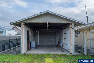 780 W 4th St, Halsey, OR 97348 - Photo 43