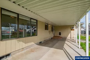 780 W 4th St, Halsey, OR 97348 - Photo 33