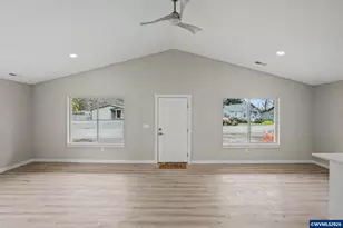 7425 5th St SE, Turner, OR 97392 - Photo 13