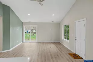 7425 5th St SE, Turner, OR 97392 - Photo 11