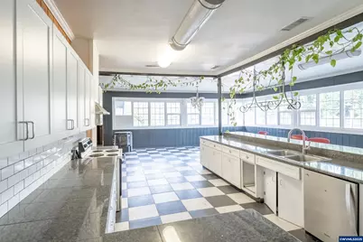 96470 99 Hwy, Junction City, OR 97448 - Photo 7