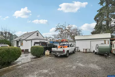 3680 Blossom Dr NE, Salem, OR 97305 - Photo 33