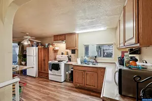 3680 Blossom Dr NE, Salem, OR 97305 - Photo 11