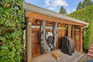 1010 Well St, Silverton, OR 97381 - Photo 45