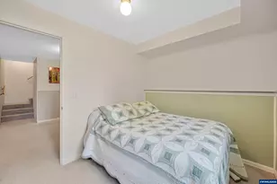 1010 Well St, Silverton, OR 97381 - Photo 31