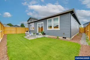 348 Greencrest St NE, Salem, OR 97301 - Photo 21