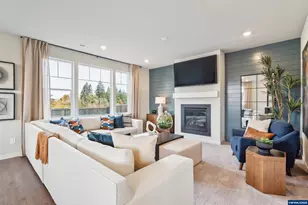 5218 SE 77th Ave, Hillsboro, OR 97123 - Photo 3