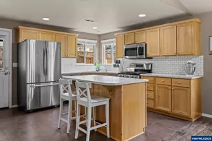 63194 de Haviland St, Bend, OR 97701 - Photo 9