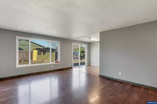 4933 Regal Dr NE, Salem, OR 97301 - Photo 11