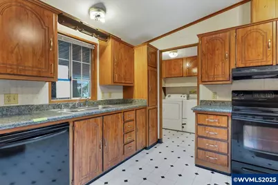 560 NE Cherry Hill Rd, Sheridan, OR 97378 - Photo 13