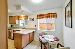 1944 Santiam Dr, Woodburn, OR 97071 - Photo 13