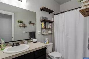 500 Merlot St, Amity, OR 97101 - Photo 17