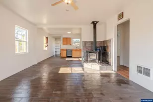 1360 2nd Ave, Sweet Home, OR 97386 - Photo 5