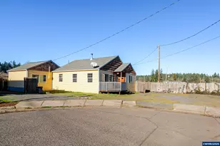 1360 2nd Ave, Sweet Home, OR 97386 - Photo 31