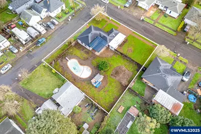 742 Walnut St, Lebanon, OR 97355 - Photo 39