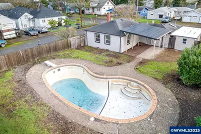 742 Walnut St, Lebanon, OR 97355 - Photo 37