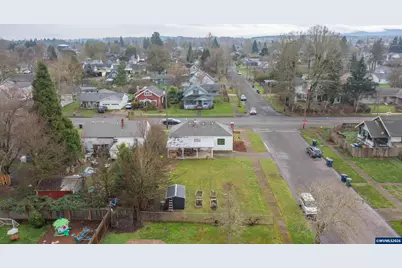 590 Monmouth St, Independence, OR 97351 - Photo 45