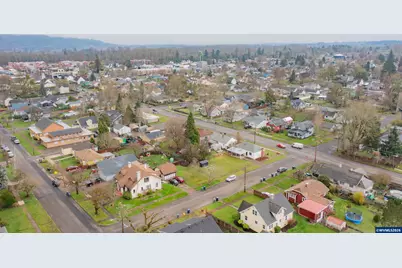 590 Monmouth St, Independence, OR 97351 - Photo 49