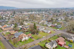 590 Monmouth St, Independence, OR 97351 - Photo 49