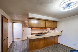 2652 S 11th St, Lebanon, OR 97355 - Photo 7