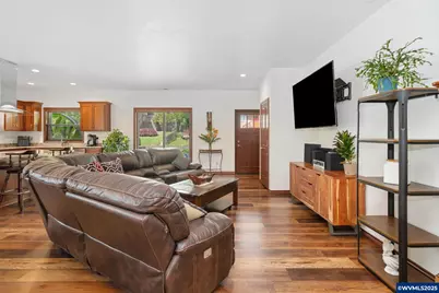 23072 SW Mansfield St, Sherwood, OR 97140 - Photo 9