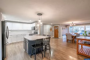 4862 Dakota Rd SE, Salem, OR 97302 - Photo 9