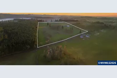 6388 Cascade Hwy NE, Silverton, OR 97381 - Photo 3