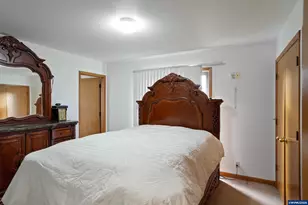 2573 Michael Dr NE, Salem, OR 97305 - Photo 15