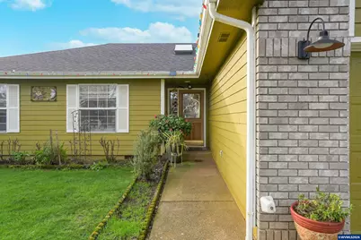 2573 Michael Dr NE, Salem, OR 97305 - Photo 3