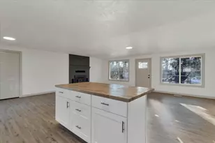 828 Oxen Ct SE, Salem, OR 97317 - Photo 15