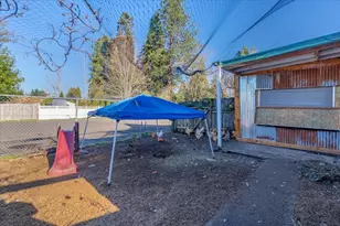 55 E Carolina (-56) St, Lebanon, OR 97355 - Photo 31