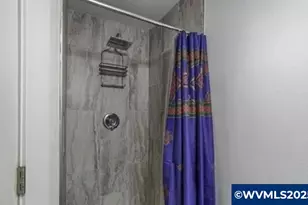 1930 Hampden Ln NE, Salem, OR 97305 - Photo 11