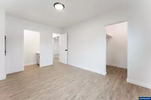 4424 SE Roethe Rd, Milwaukie, OR 97267 - Photo 25