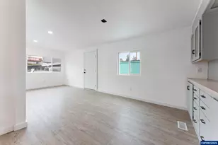 4424 SE Roethe Rd, Milwaukie, OR 97267 - Photo 13