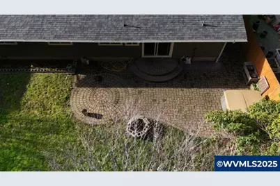 1268 SE 18th St, Toledo, OR 97391 - Photo 13