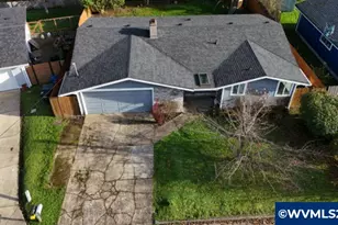 1268 SE 18th St, Toledo, OR 97391 - Photo 3