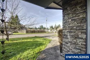 1268 SE 18th St, Toledo, OR 97391 - Photo 17